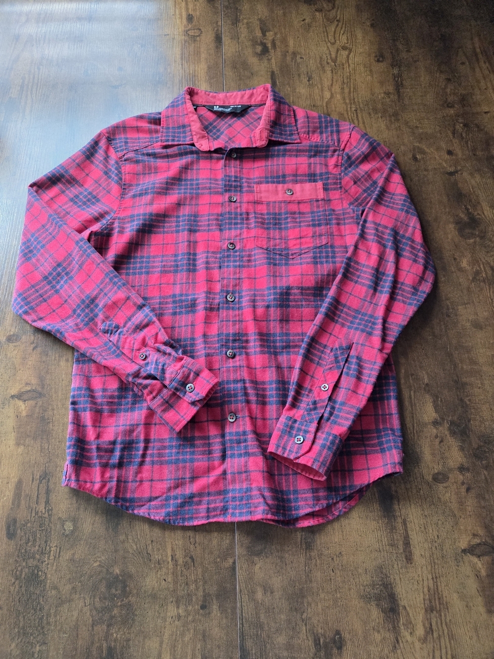 Under Armour Mens Loose Fit Flannel Long Sleeve Button Shirt Angled Cuff Small
